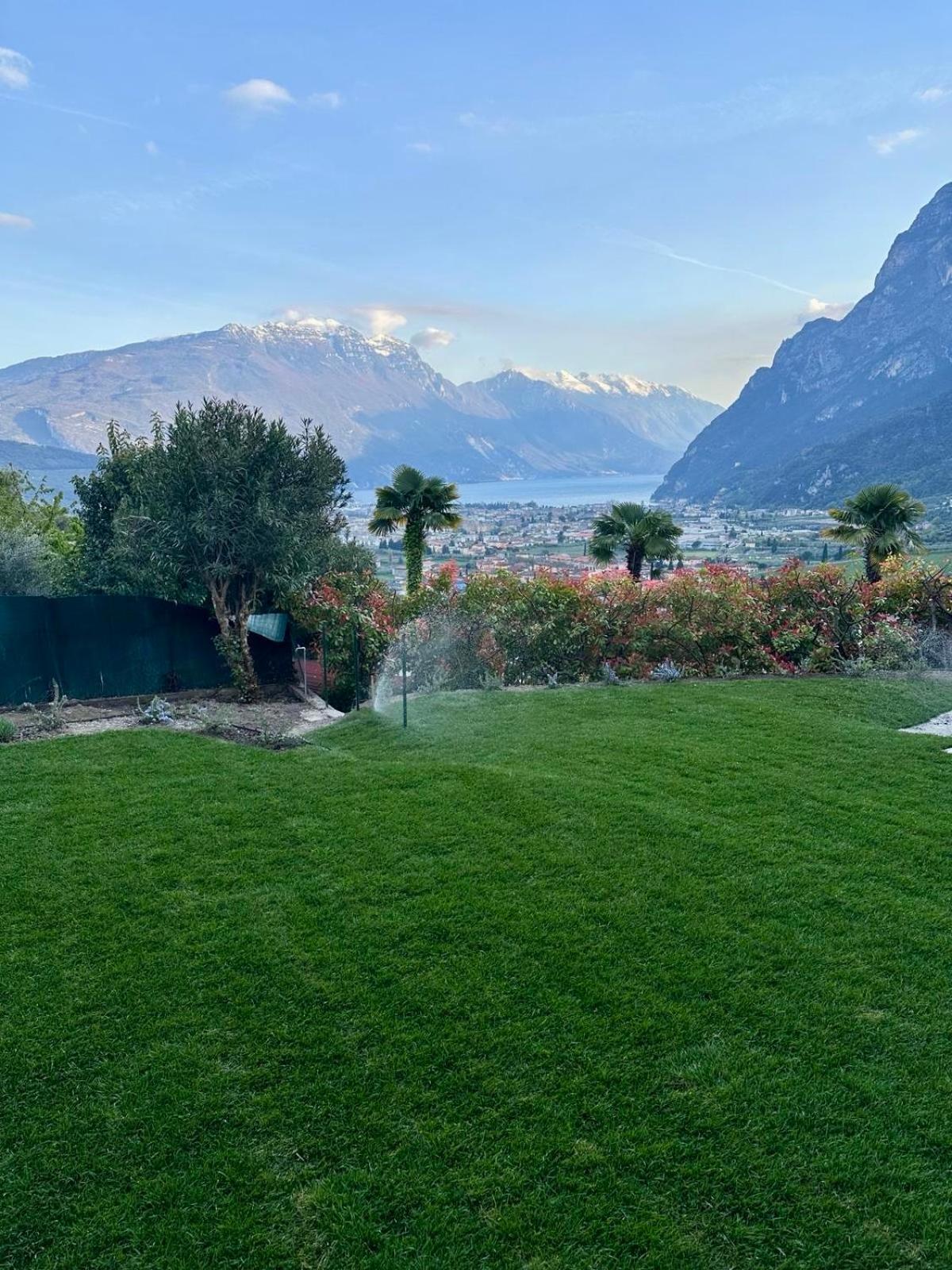 Appartamento Eco Garda Hill Tenno Esterno foto